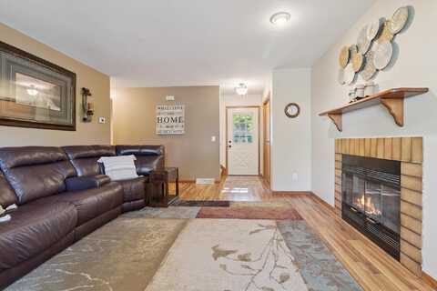 833 HEMLOCK Drive, Verona, WI 53593