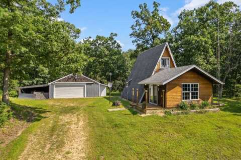 354 Ember Court, Oxford, WI 53952