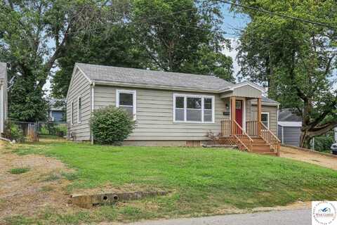 206 N Windsor, Windsor, MO 65360