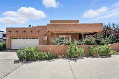 6963 Golden Mesa, Santa Fe, NM 87507