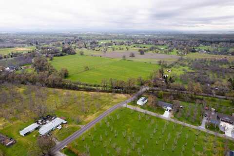 000 Riverland Drive, Anderson, CA 96007
