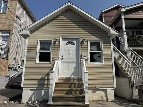 114 Baden Place, Staten Island, NY 10306