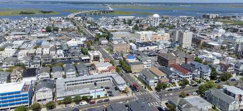 900 Wesley Ave, Ocean City, NJ 08226