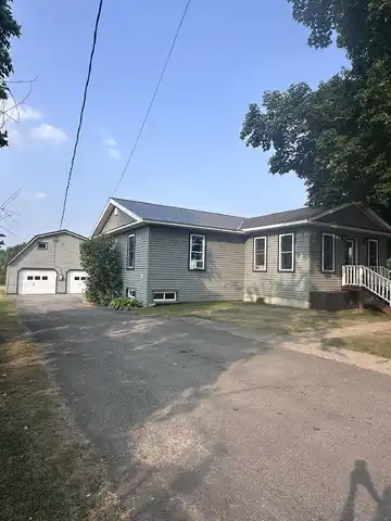 374 Dishaw Rd, Chase Mills, NY 13621