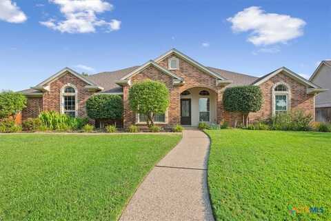203 Silver Spur Trail, Mc Gregor, TX 76657