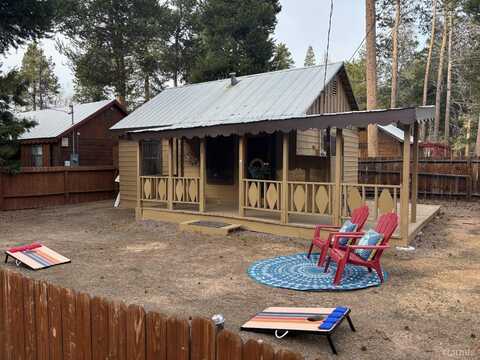 1081 Sonora Avenue, South Lake Tahoe, CA 96150