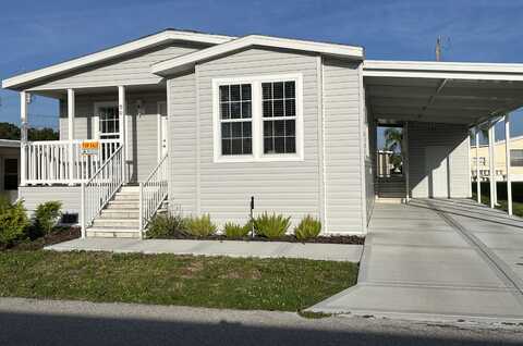 90 SANDHILL DR., North Fort Myers, FL 33903