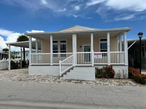 122 NE BAY DR, Jensen Beach, FL 34957