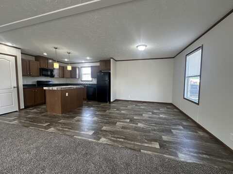 1180 Kirkwell St, Wayland, MI 49348