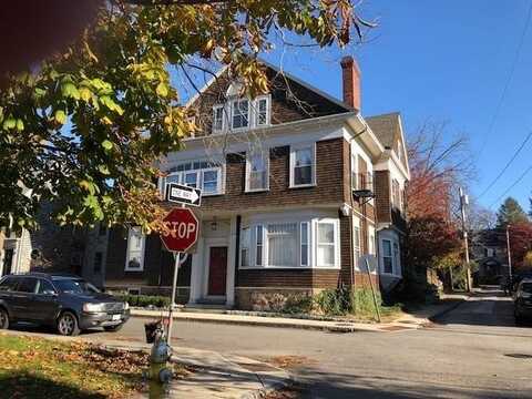 7 Mt. Vernon Street, Newport, RI 02840