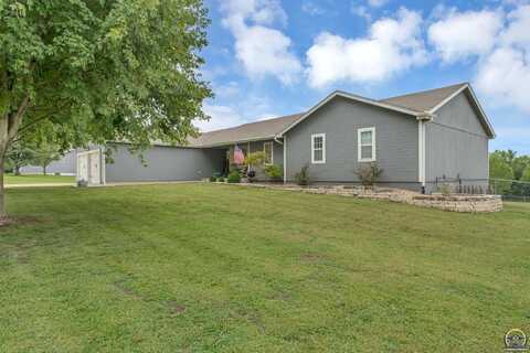 8244 SW Indian Hills RD, Auburn, KS 66402