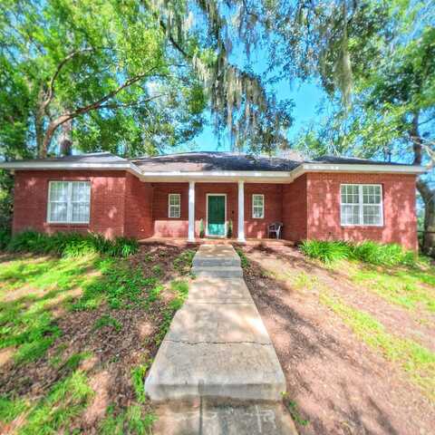 2425 Country Club Drive, Tallahassee, FL 32301