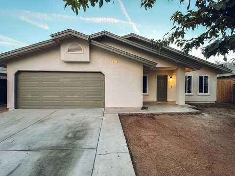 699 N Mariposa Road, Earlimart, CA 93219
