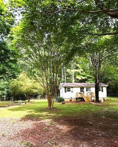 7801 Craig Road, Belews Creek, NC 27009