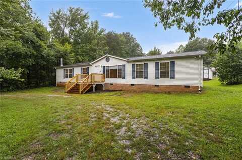 1962 Junction Road, Mocksville, NC 27028