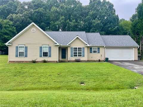 358 Carriage Lane, Linwood, NC 27299