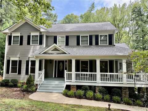 7900 Grey Fox Road, Oak Ridge, NC 27310