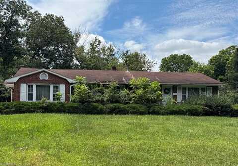 1546 Harvest Drive, Winston Salem, NC 27101