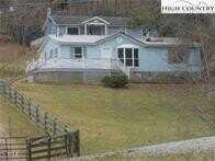 111 Oxford Lane, Blowing Rock, NC 28605