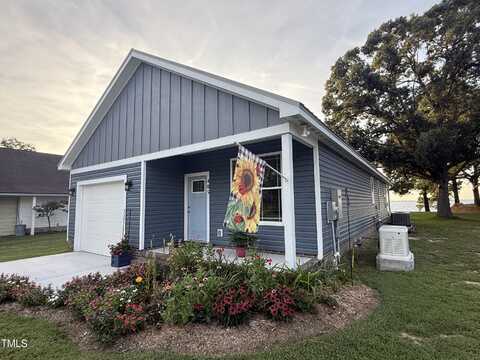 405 Sam Allen Road, Roper, NC 27970