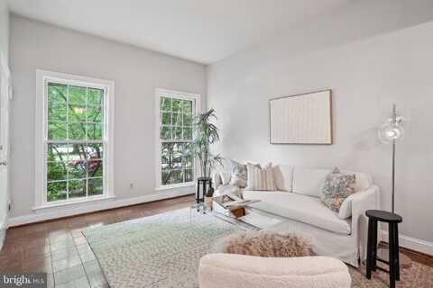 414 3RD STREET SE, WASHINGTON, DC 20003