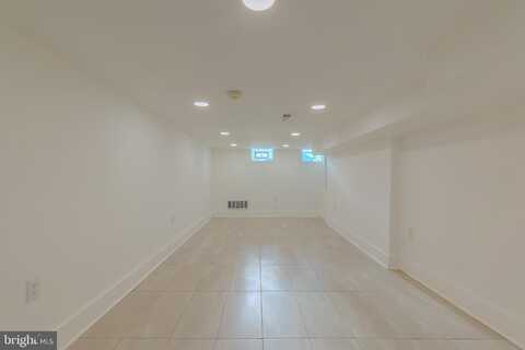 2427 N HANCOCK STREET, PHILADELPHIA, PA 19133