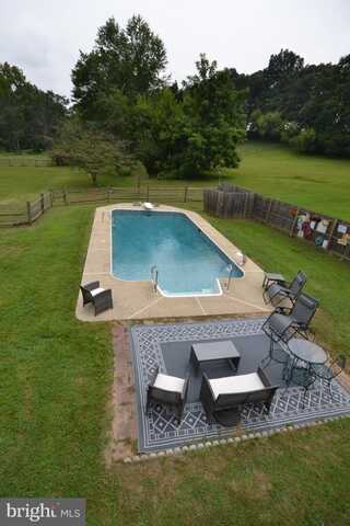 107 DOE RUN STATION ROAD, COATESVILLE, PA 19320