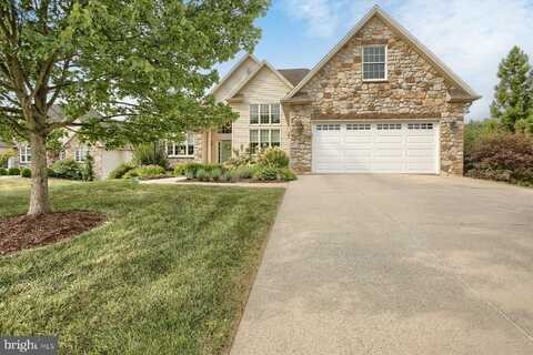 37 OLD COACH LANE, CARLISLE, PA 17013