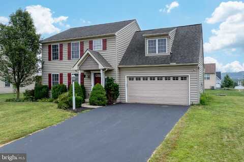 429 PEBBLE BEACH DRIVE, MOUNT WOLF, PA 17347