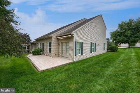 1745 STONE HILL DRIVE, YORK, PA 17402