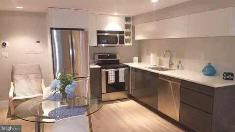 41 Q STREET NW, WASHINGTON, DC 20001