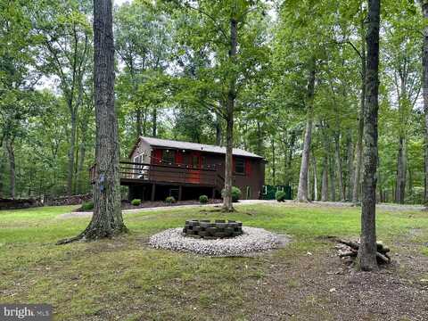 226 CABIN DRIVE, HEDGESVILLE, WV 25427