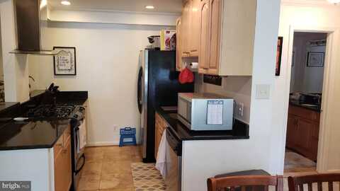 2911 CHARING CROSS ROAD, FALLS CHURCH, VA 22042