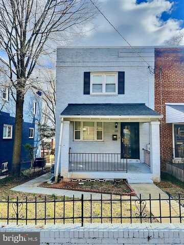 88 54TH STREET SE, WASHINGTON, DC 20019