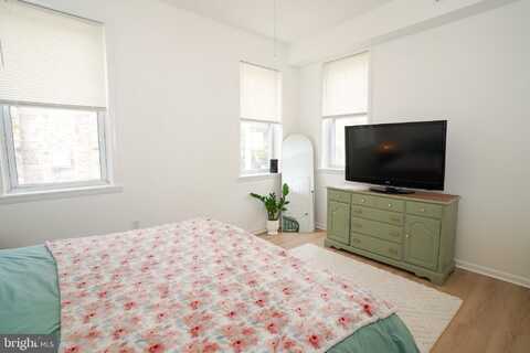 2049 E LOMBARD STREET, BALTIMORE, MD 21231