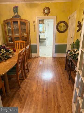 176 E PARKWAY AVENUE, CHESTER, PA 19013