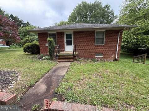 117 COURTLAND DRIVE, FREDERICKSBURG, VA 22401
