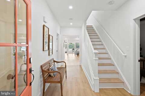 74 RIVERSIDE DRIVE, SEVERNA PARK, MD 21146