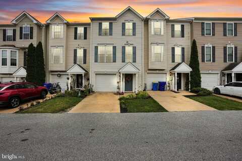 4084 FOREST HILLS COURT, DOVER, PA 17315