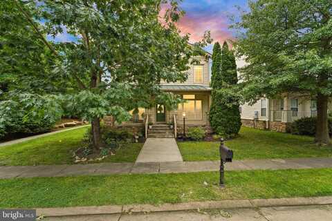 42683 EXPLORER DR, BRAMBLETON, VA 20148