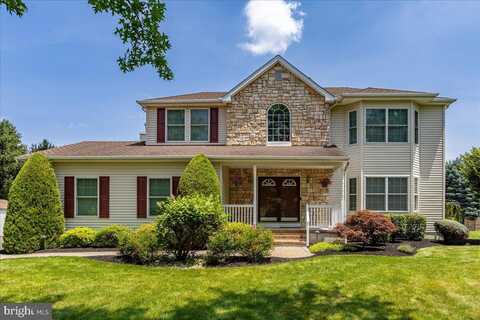 3 COUNTRY HOUSE WAY, COLUMBUS, NJ 08022