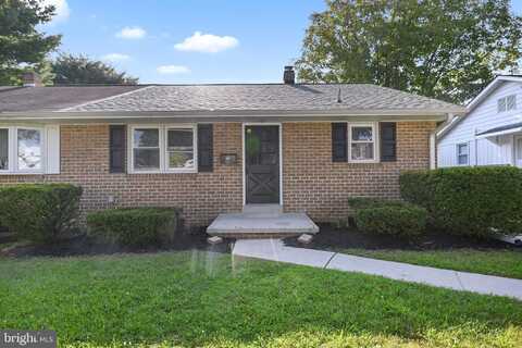 875 E WALNUT STREET, HANOVER, PA 17331