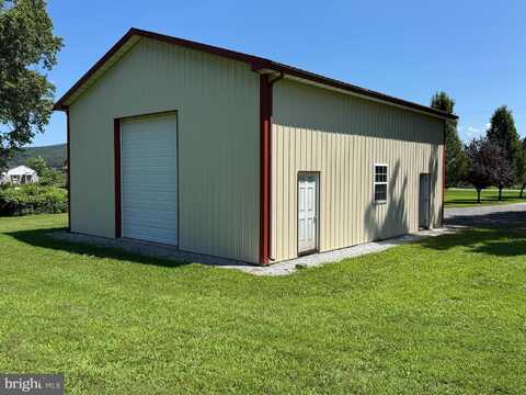 1208-L OLD AIRPORT ROAD, DOUGLASSVILLE, PA 19518