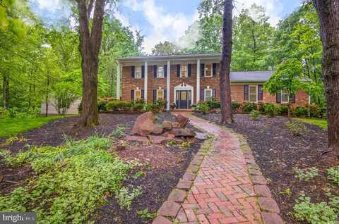 11923 FALLEN HOLLY COURT, GREAT FALLS, VA 22066