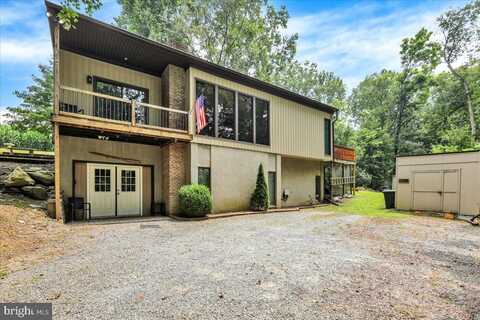 125 S CREEK ROAD, MILLERSVILLE, PA 17551