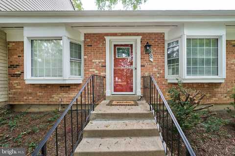 9900 KINGSBRIDGE DRIVE, FAIRFAX, VA 22031