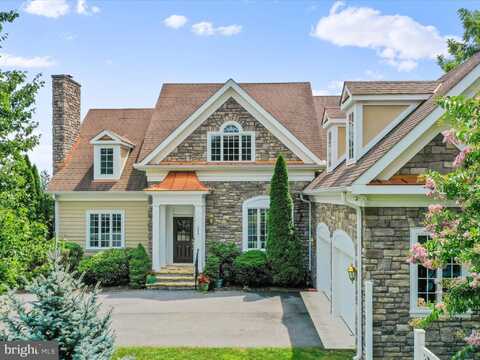 111 CHICKADEE COURT, WOODSTOCK, VA 22664