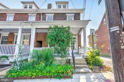 821 N LIME STREET, LANCASTER, PA 17602