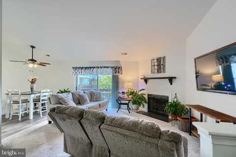 102 THREE COIN WAY WAY, GLEN BURNIE, MD 21060