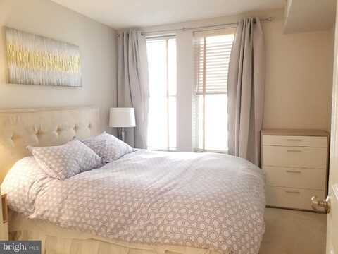 601 PENNSYLVANIA AVENUE NW, WASHINGTON, DC 20004